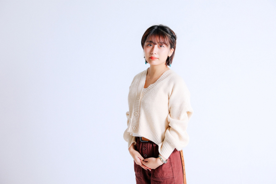 山元あみ